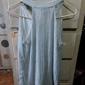 Worthington halter top, beautiful metalic color ,
